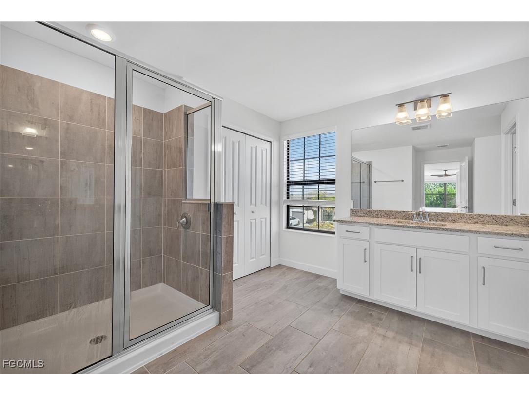 11484 Canopy Loop Fort Myers FL 33913 2025020887 image25