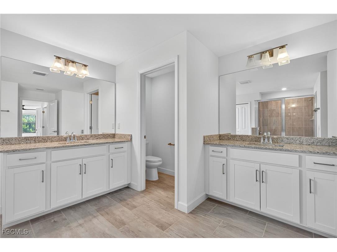 11484 Canopy Loop Fort Myers FL 33913 2025020887 image26