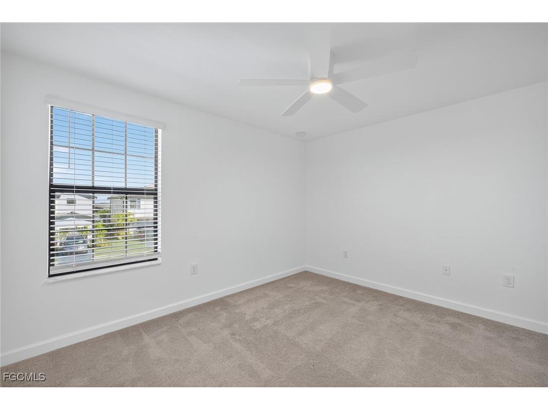 11484 Canopy Loop Fort Myers FL 33913 2025020887 image27
