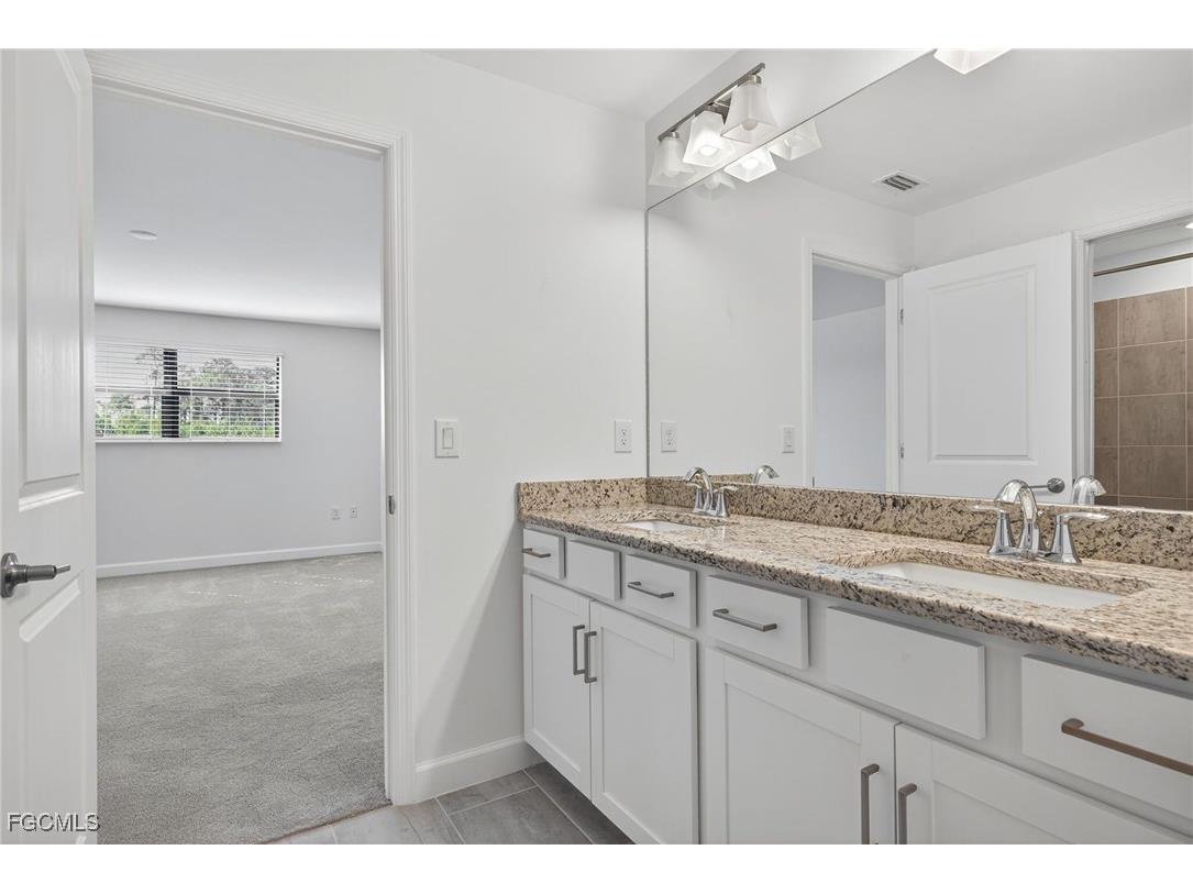 11484 Canopy Loop Fort Myers FL 33913 2025020887 image31