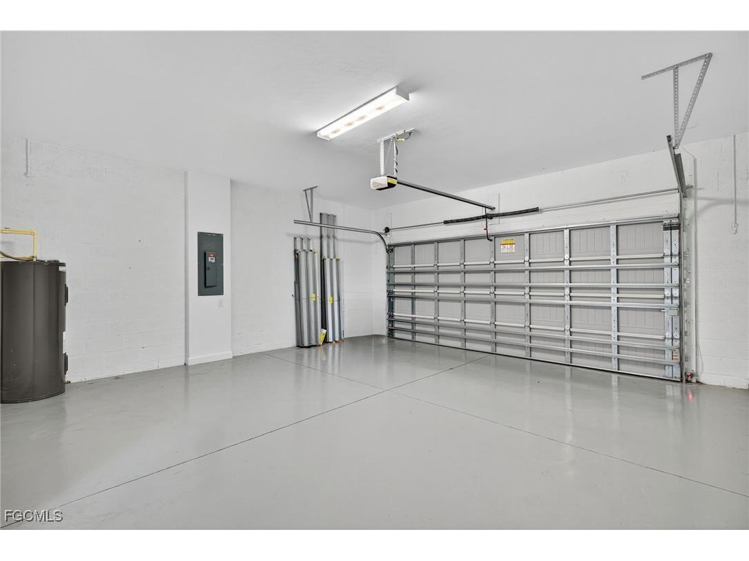 11484 Canopy Loop Fort Myers FL 33913 2025020887 image36