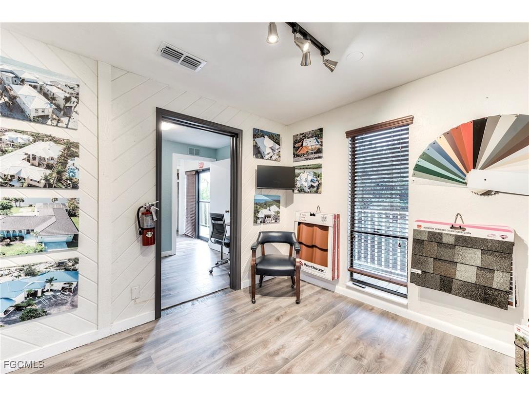 1149 Periwinkle Way #2 Sanibel FL 33957 2025018917 image10