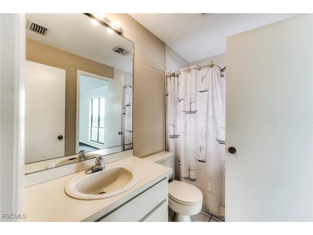 1149 Periwinkle Way #2 Sanibel FL 33957 2025018917 image28