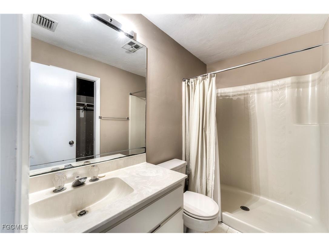 1149 Periwinkle Way #2 Sanibel FL 33957 2025018917 image33