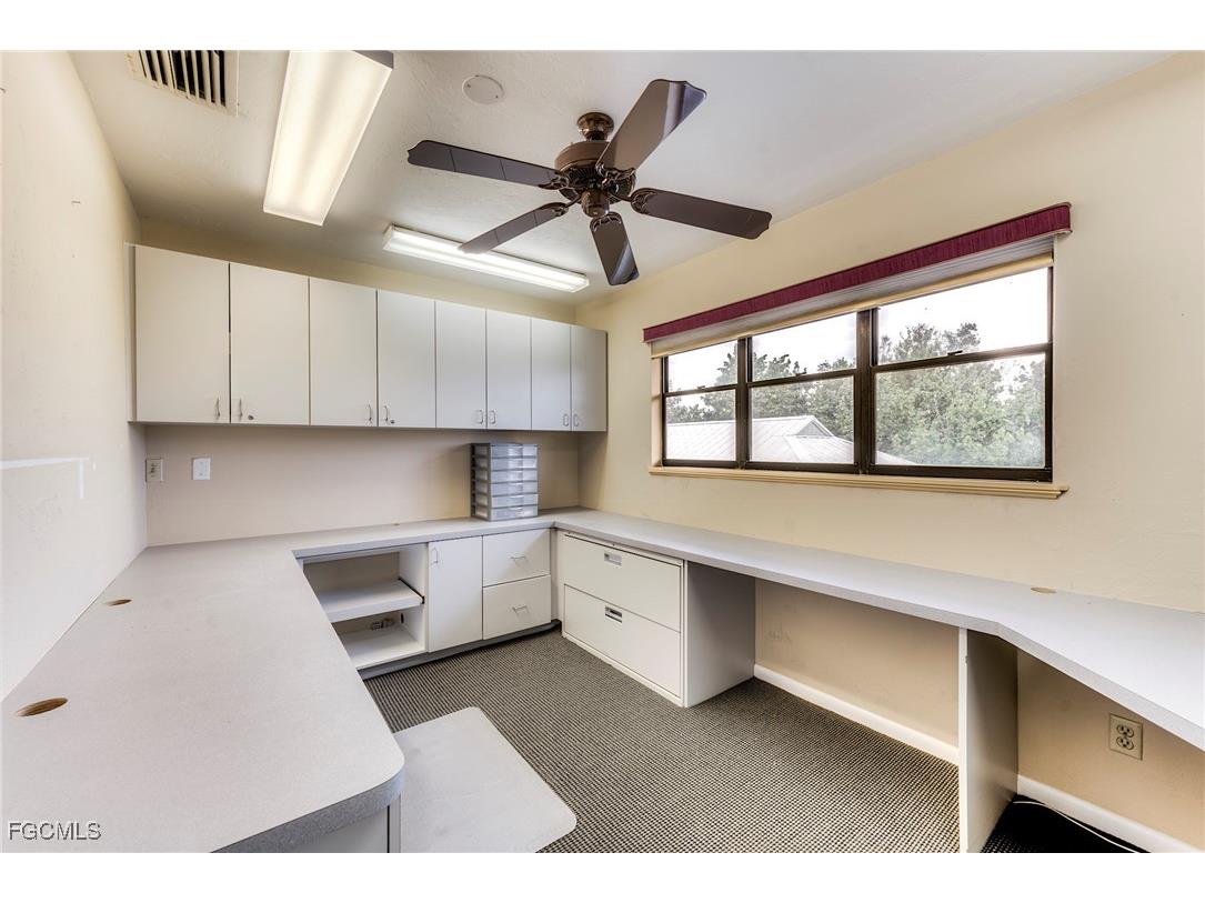 1149 Periwinkle Way #2 Sanibel FL 33957 2025018917 image34