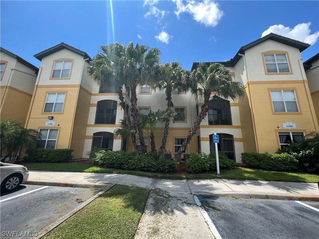 11490 Villa Grand #203 Fort Myers FL 33913 223062597 image1
