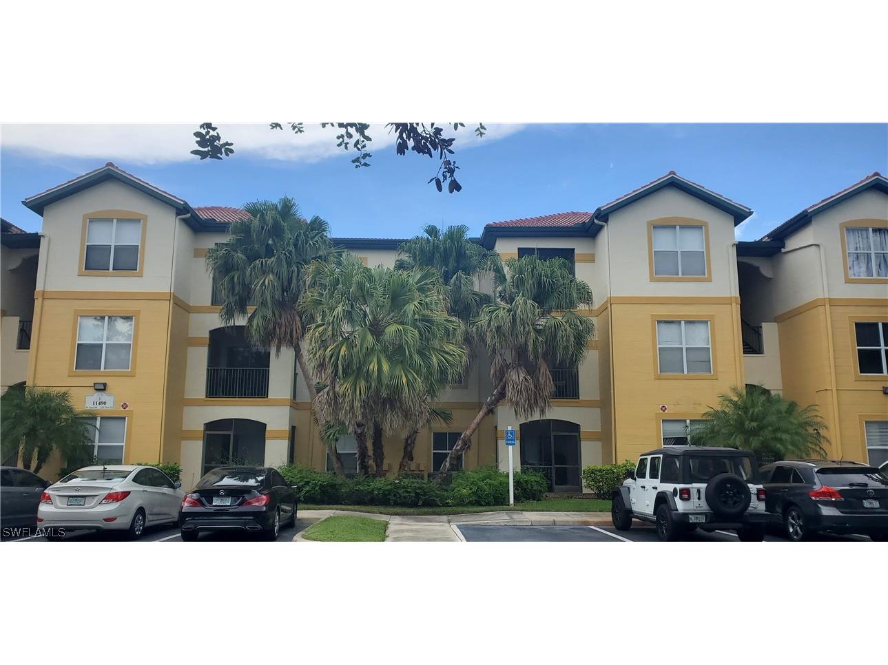 11490 Villa Grand #207 Fort Myers FL 33913 223055990 image1