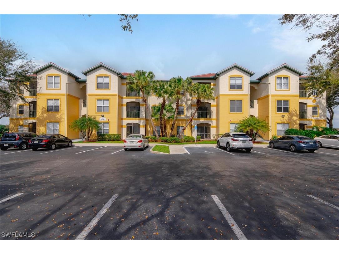11490 Villa Grand #221 Fort Myers FL 33913 224020481 image1