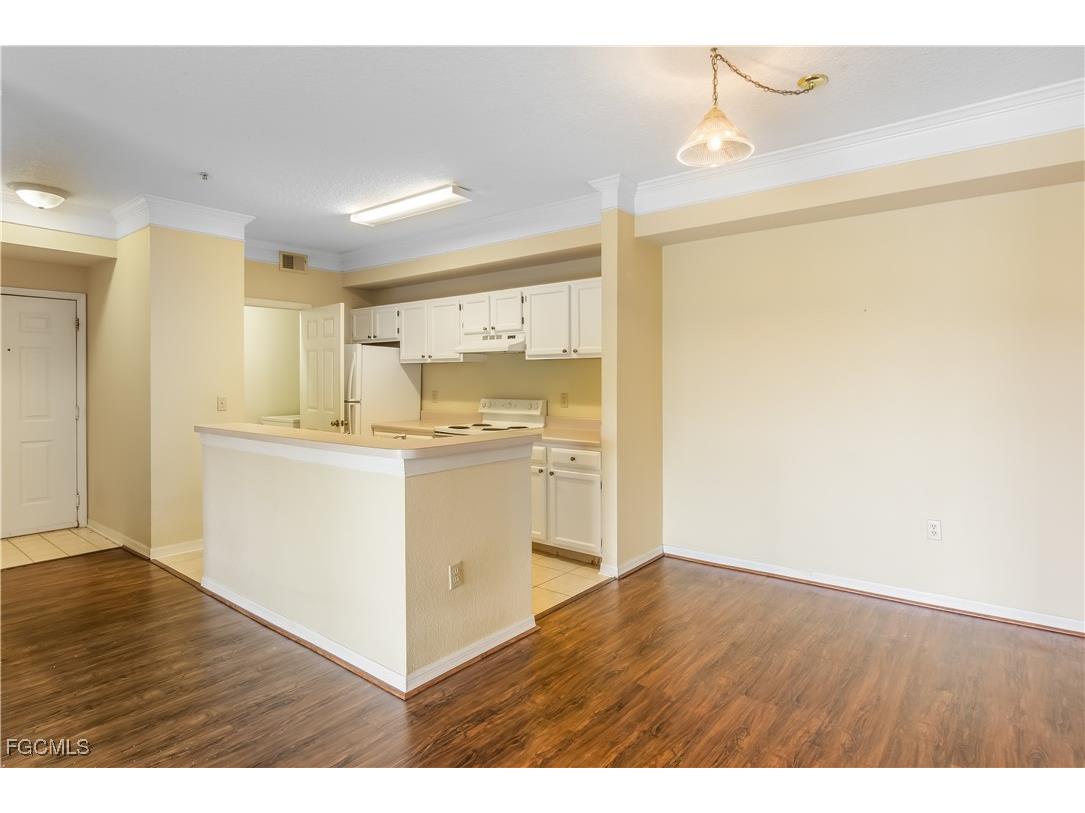 11490 Villa Grand #224 Fort Myers FL 33913 2025001764 image4