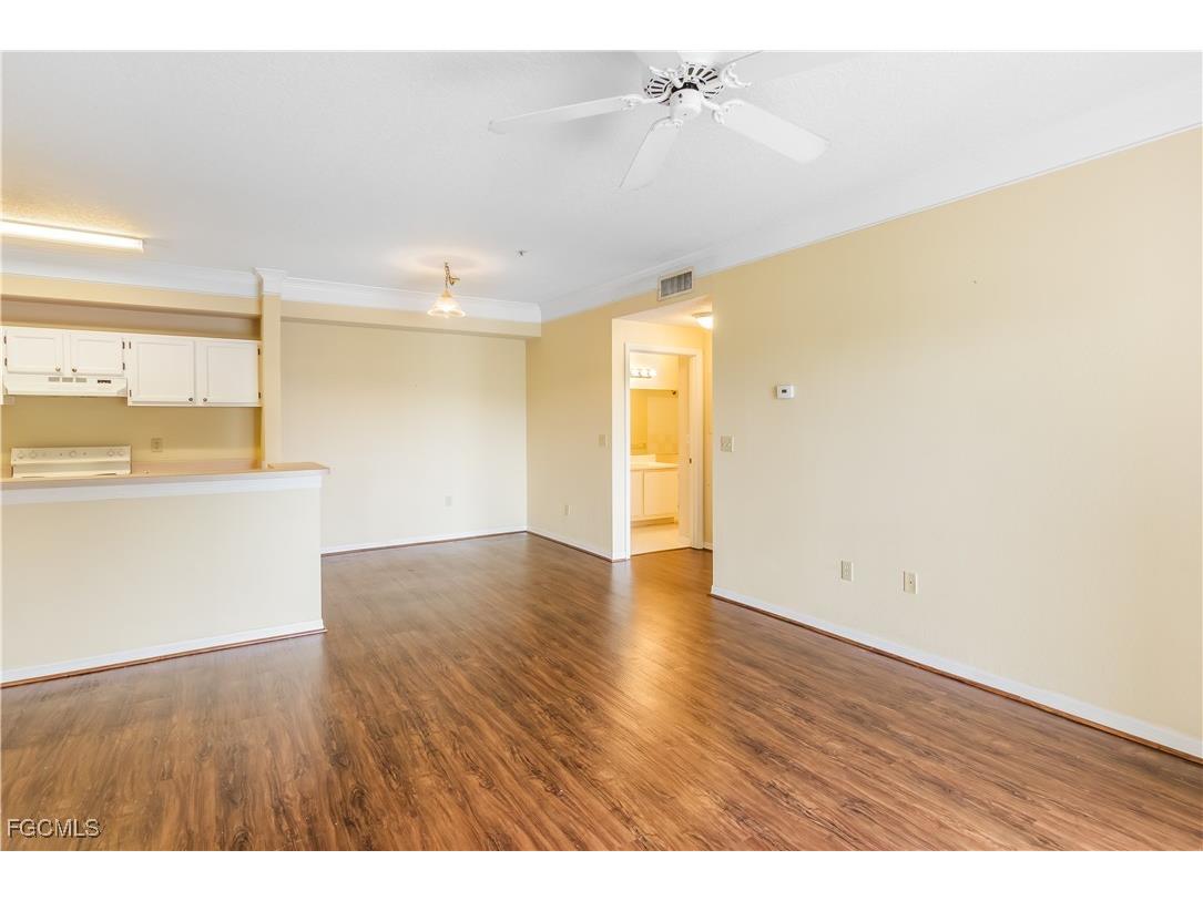 11490 Villa Grand #224 Fort Myers FL 33913 2025001764 image5