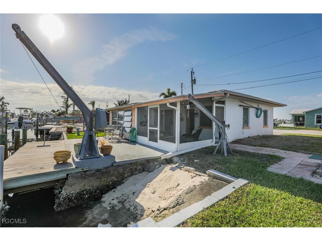 11494 May Street Matlacha FL 33993 2025015572 image31