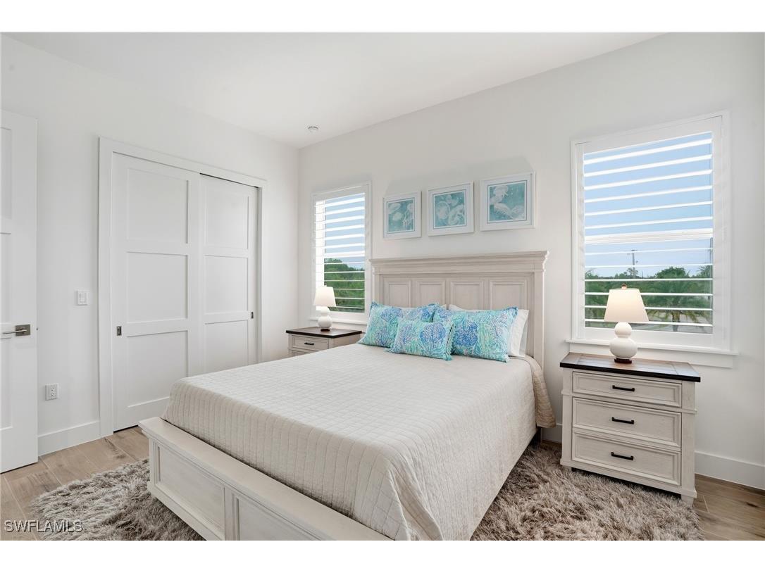 115 Cambria Lane Naples FL 34112 225074737 image18