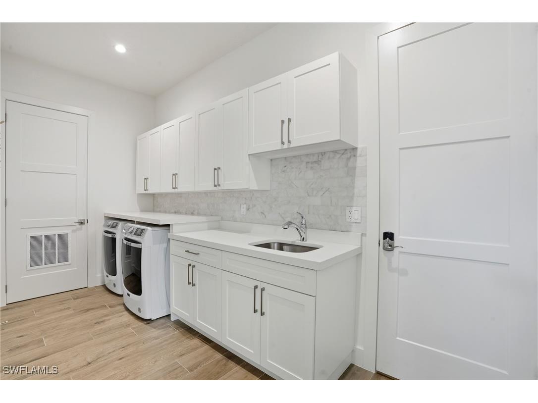 115 Cambria Lane Naples FL 34112 225074812 image33