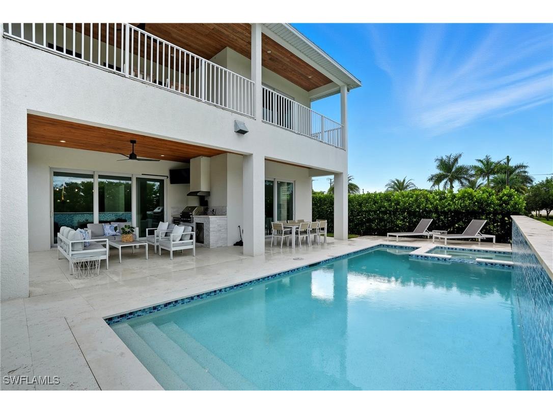 115 Cambria Lane Naples FL 34112 225074812 image5