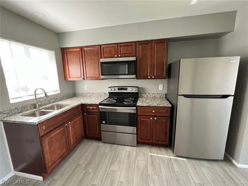 115 Gordon Avenue S #115 Lehigh Acres FL 33973 224005998 image1