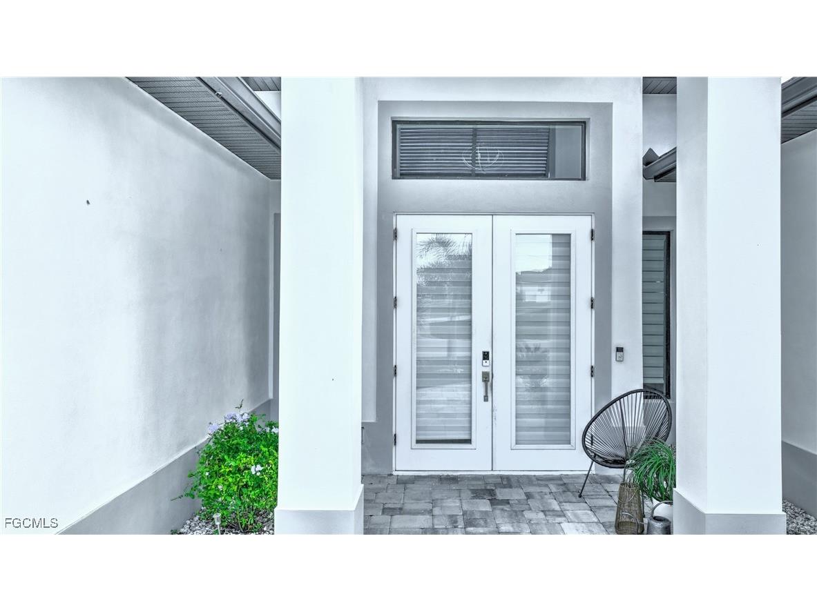 115 NW 33rd Avenue Cape Coral FL 33993 2025013243 image4