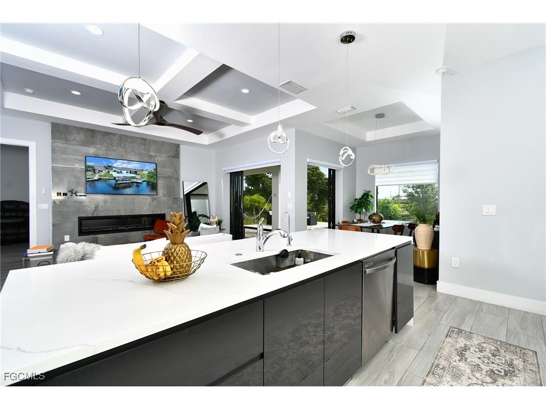 115 NW 33rd Avenue Cape Coral FL 33993 2025013243 image7