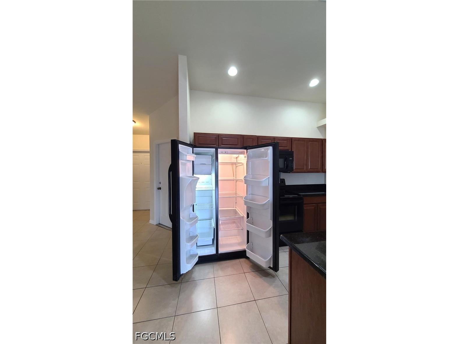 115 SE 12th Terrace #115 Cape Coral FL 33990 2026029364 image7