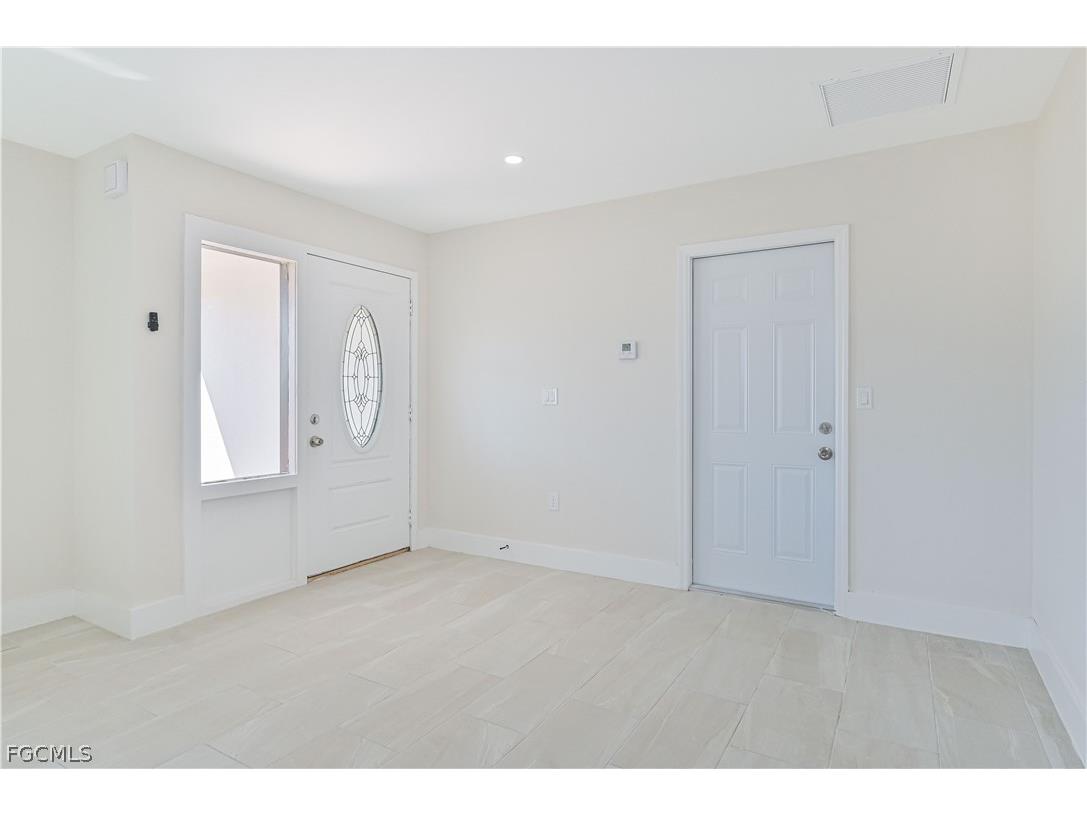 115 SE 24th Avenue #A-B Cape Coral FL 33990 2026009252 image25