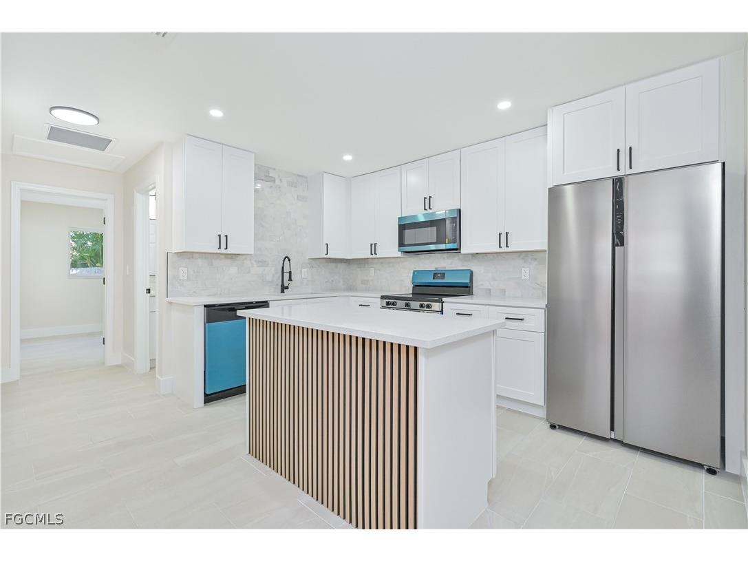 115 SE 24th Avenue #A-B Cape Coral FL 33990 2026009252 image5