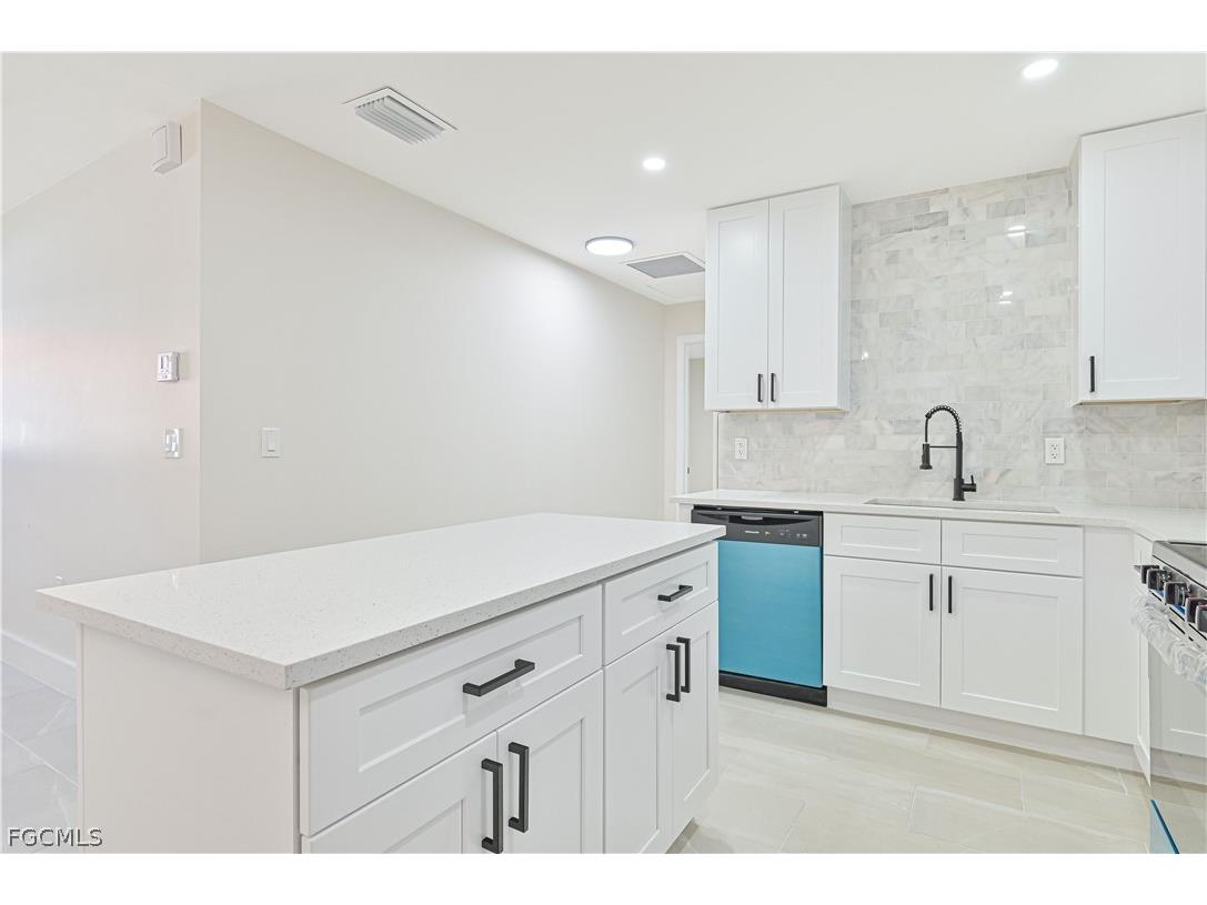 115 SE 24th Avenue #A-B Cape Coral FL 33990 2026009252 image6