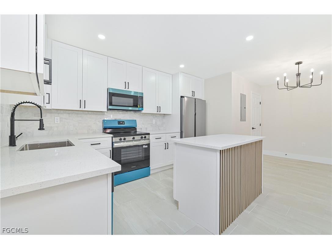 115 SE 24th Avenue #A-B Cape Coral FL 33990 2026009252 image8