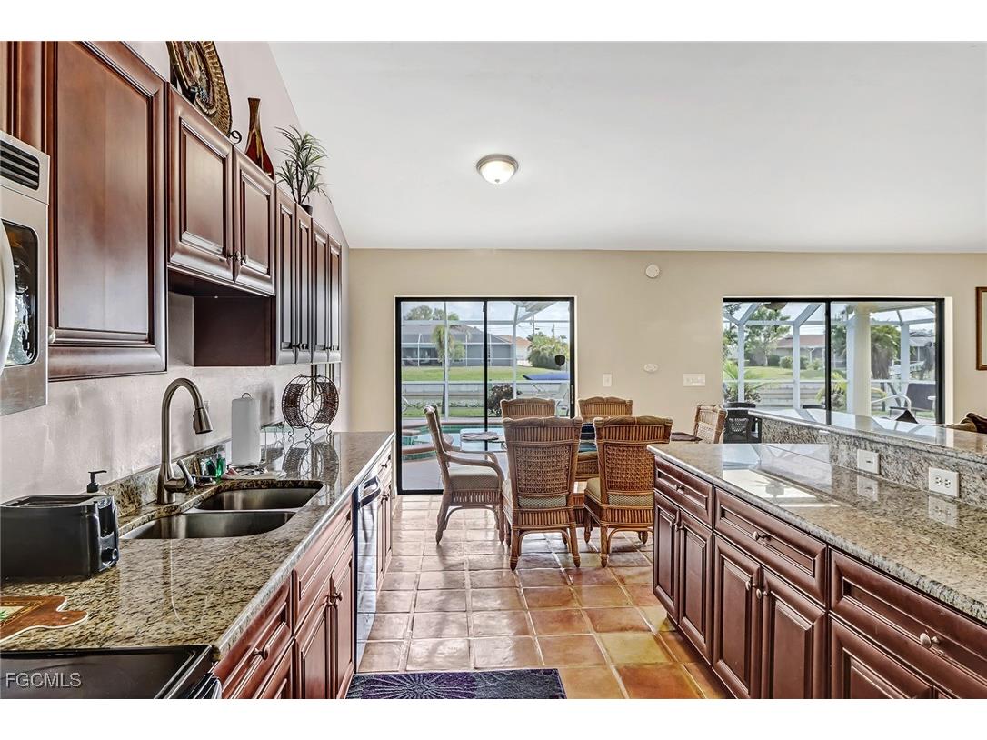 115 SW 12th Terrace Cape Coral FL 33991 2025010732 image13