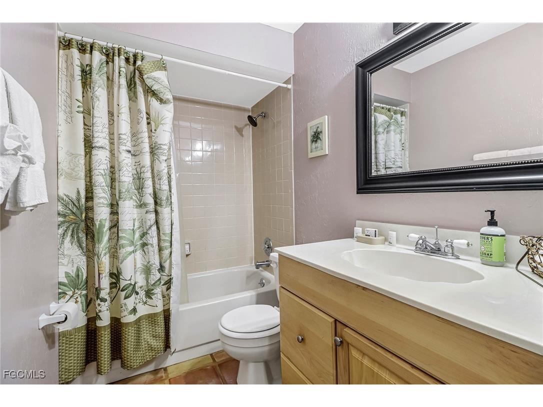 115 SW 12th Terrace Cape Coral FL 33991 2025010732 image19