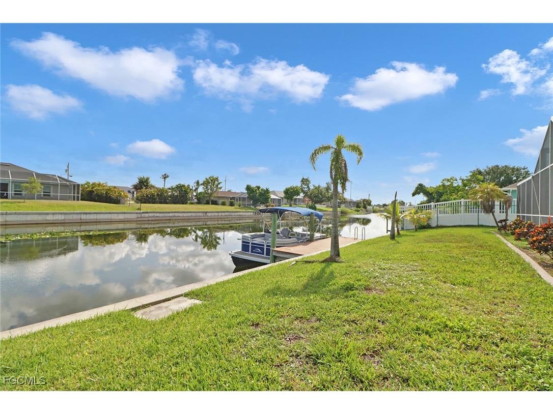 115 SW 12th Terrace Cape Coral FL 33991 2025010732 image26