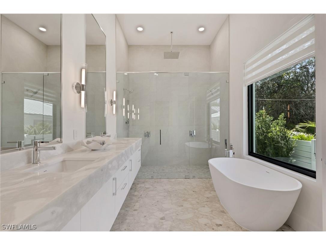 1150 8th Terrace N Naples FL 34102 225083633 image22