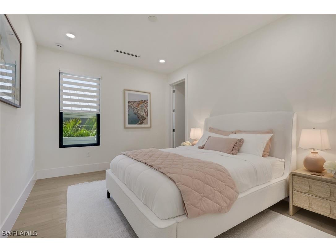 1150 8th Terrace N Naples FL 34102 225083633 image26