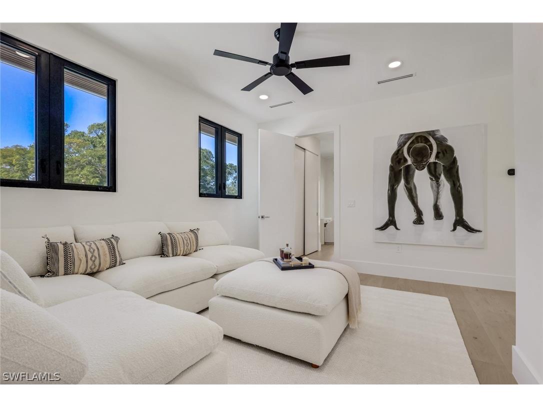 1150 8th Terrace N Naples FL 34102 225083633 image33