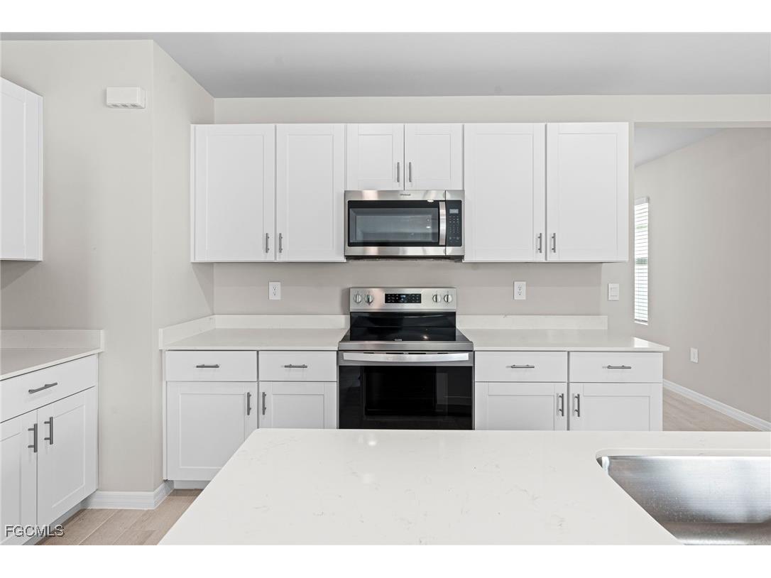 1150 Brooklands Drive Fort Myers FL 33905 2025020145 image6
