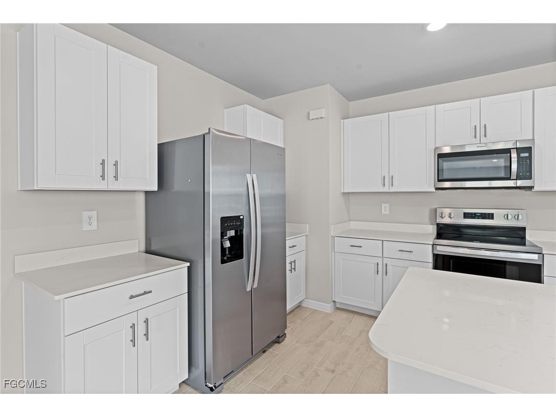 1150 Brooklands Drive Fort Myers FL 33905 2025020145 image7