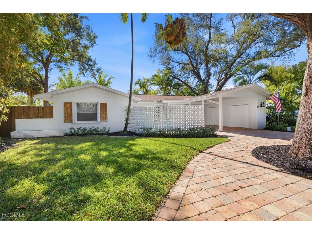 1150 Vesper Drive Fort Myers FL 33901 2026005313 image1