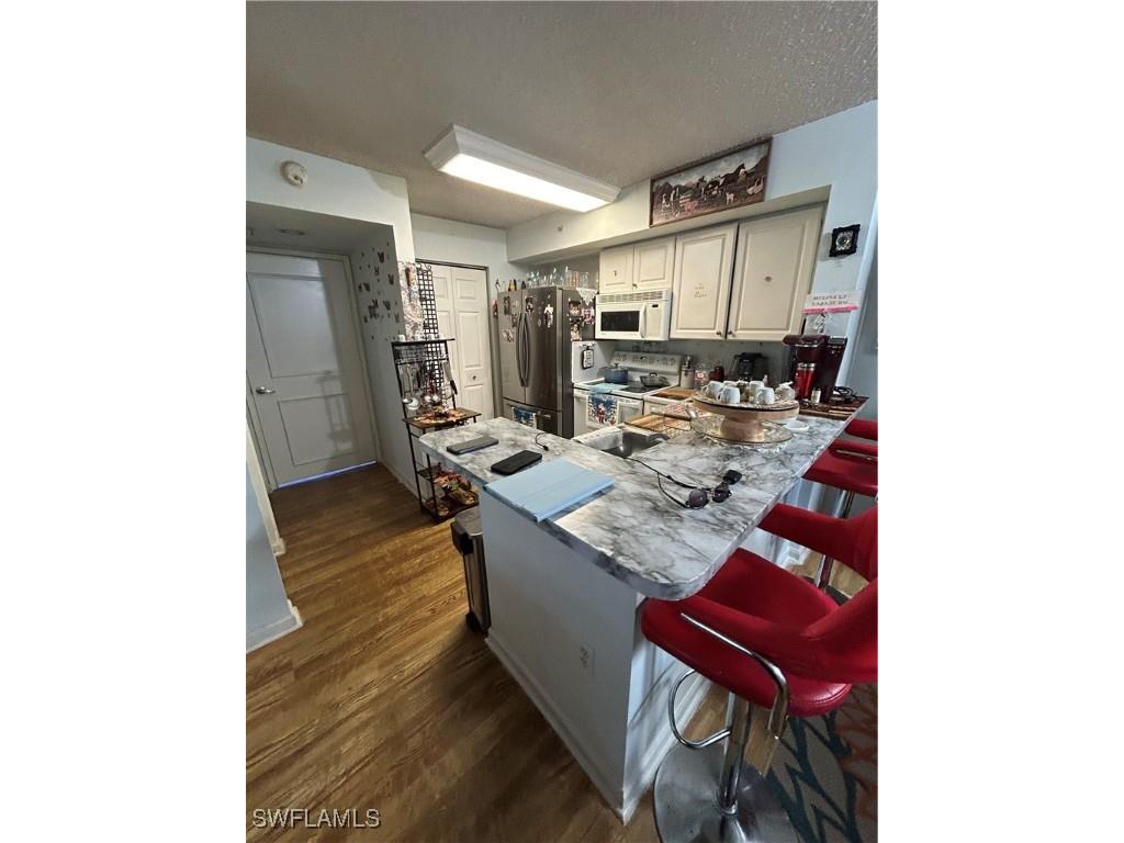 1150 Wildwood Lakes Boulevard #8-107 Naples FL 34104 225082566 image3