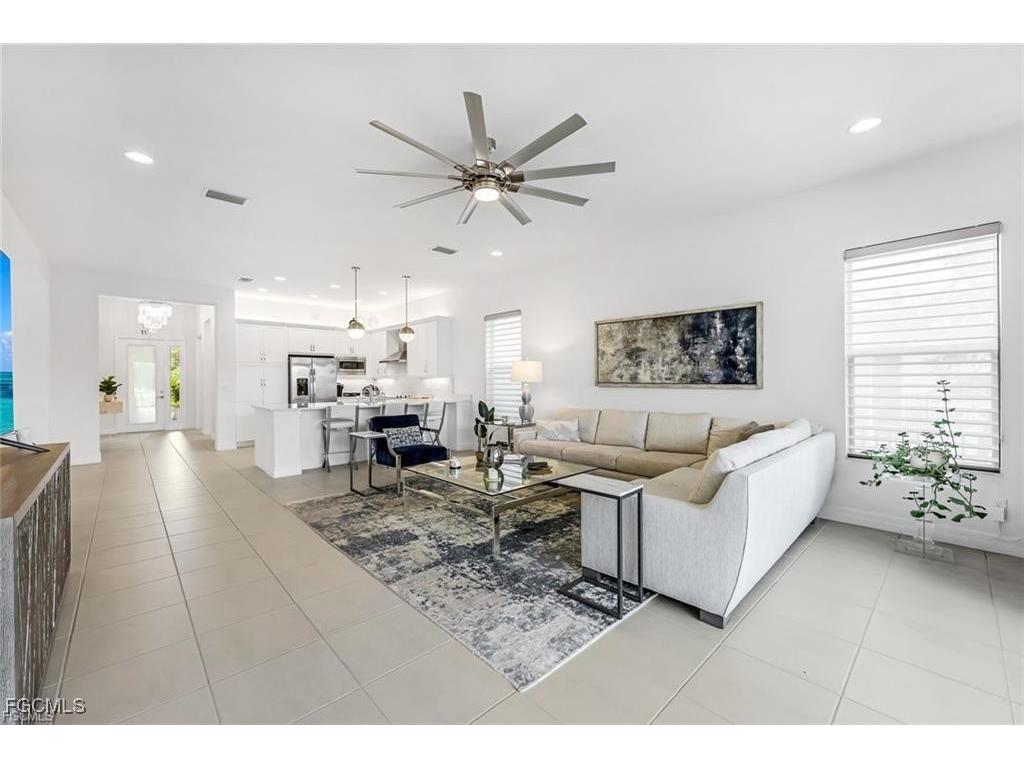 11502 Meadowrun Circle Fort Myers FL 33913 2025013181 image4