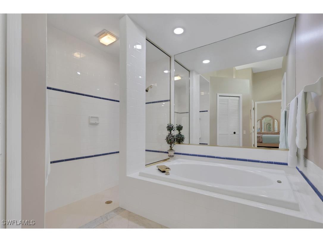 11508 Quail Village Way Naples FL 34119 226002104 image16