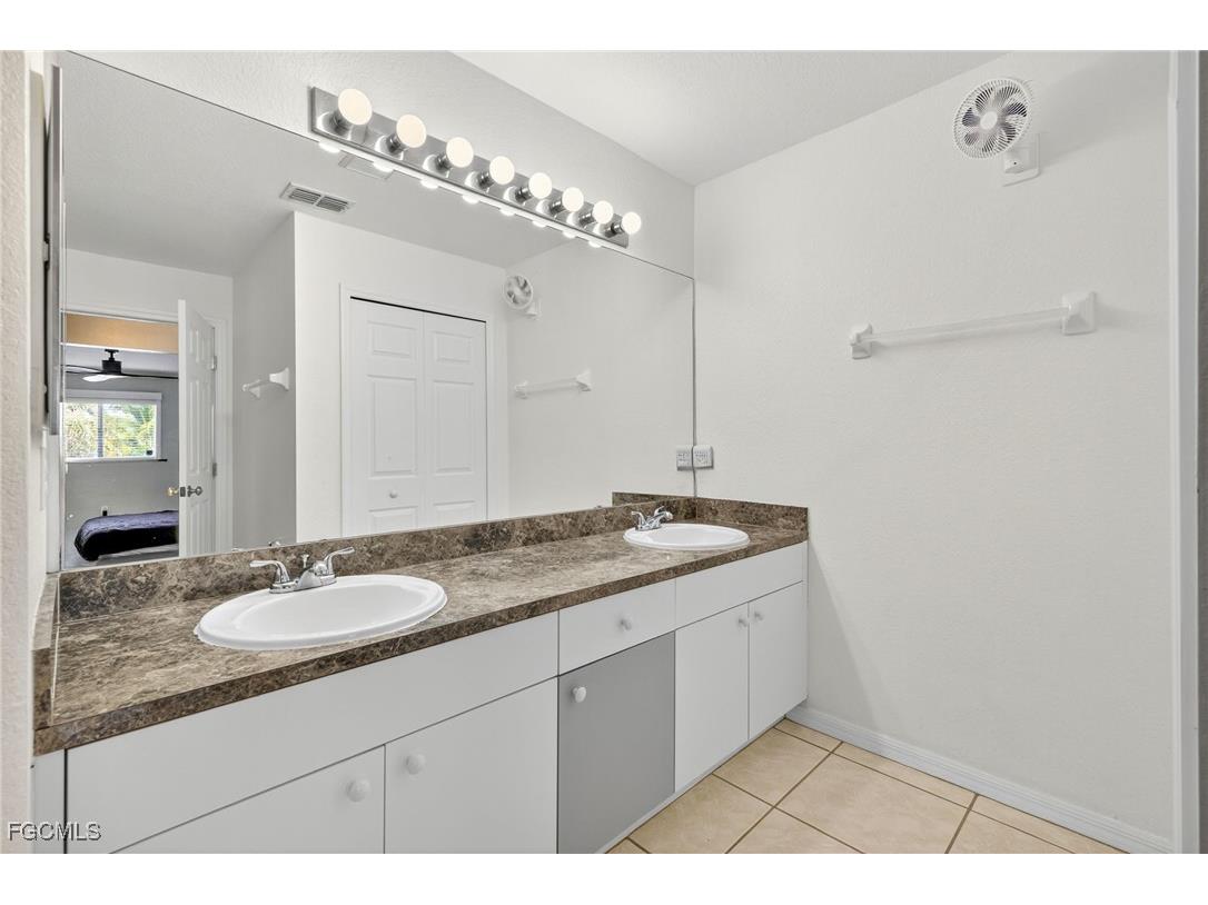 1151 NW 1st Avenue Cape Coral FL 33993 2025009728 image11