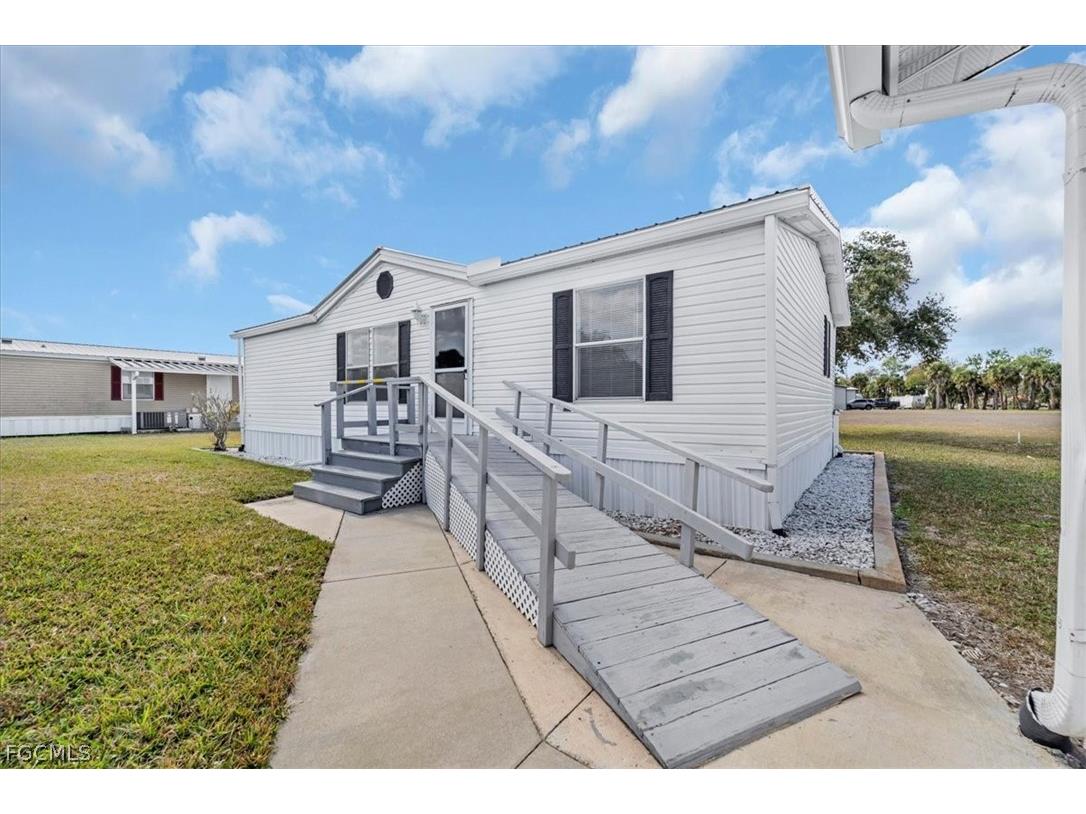 1151 Peaceful Lane Moore Haven FL 33471 2026010267 image9