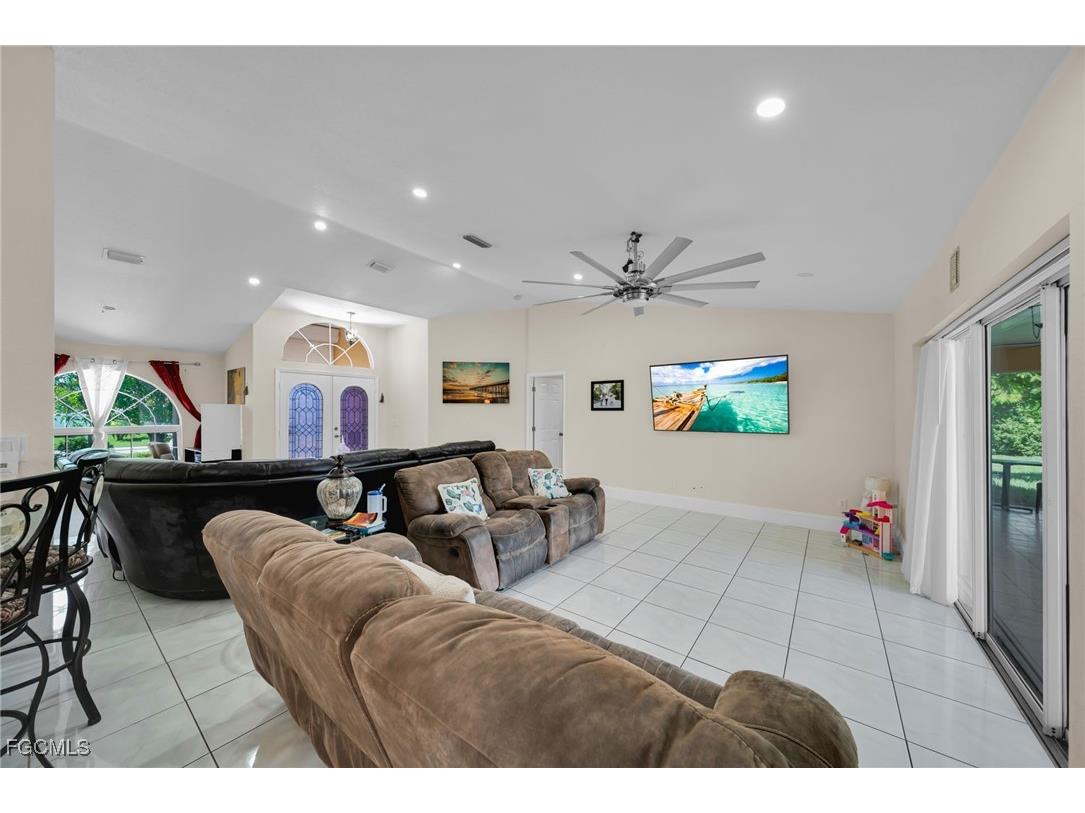 1151 SW 45th Terrace Cape Coral FL 33914 2025005516 image10