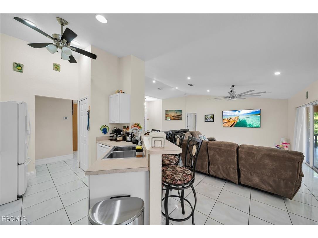 1151 SW 45th Terrace Cape Coral FL 33914 2025005516 image12