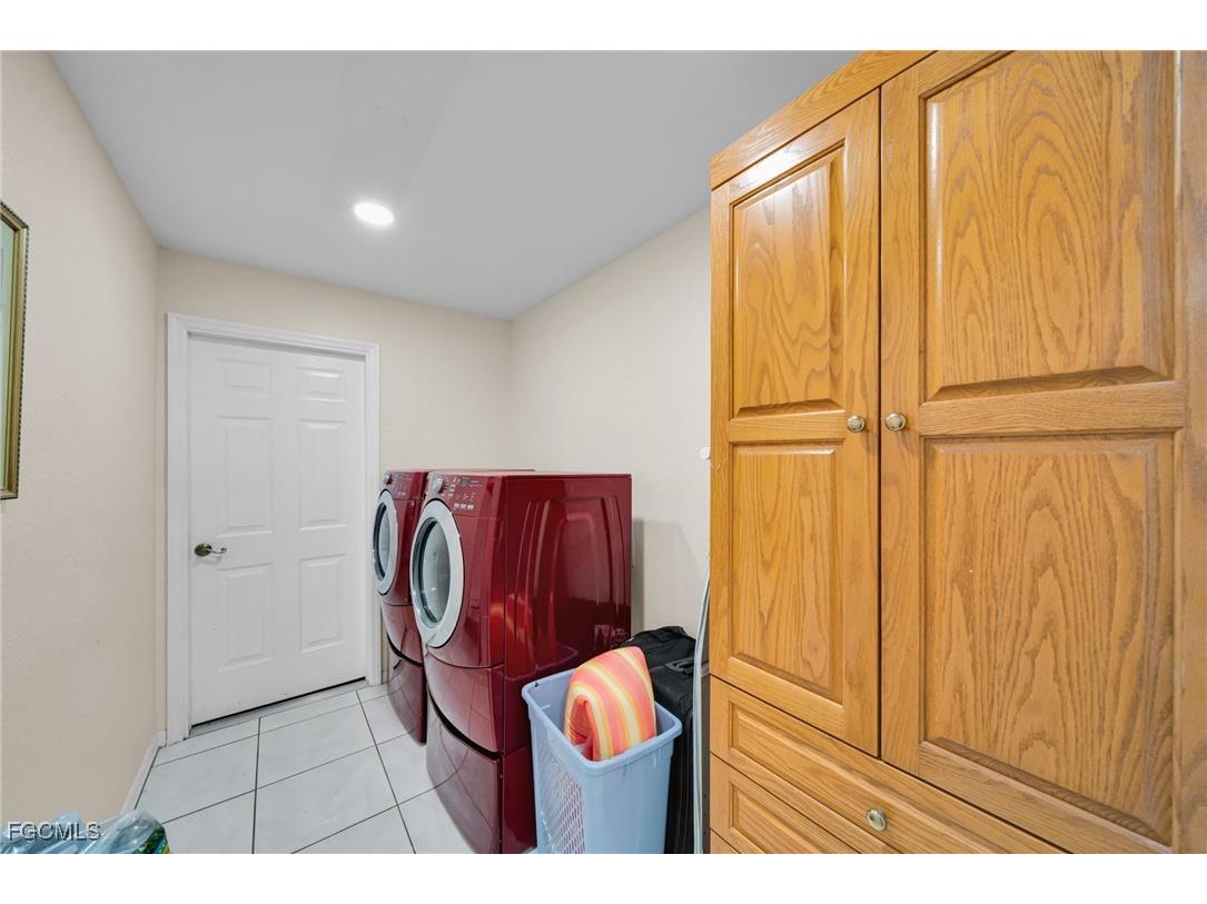 1151 SW 45th Terrace Cape Coral FL 33914 2025005516 image17