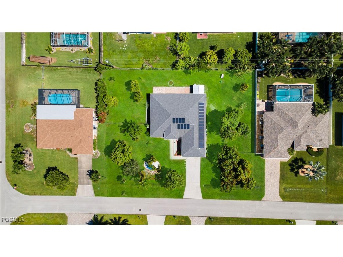 1151 SW 45th Terrace Cape Coral FL 33914 2025005516 image2
