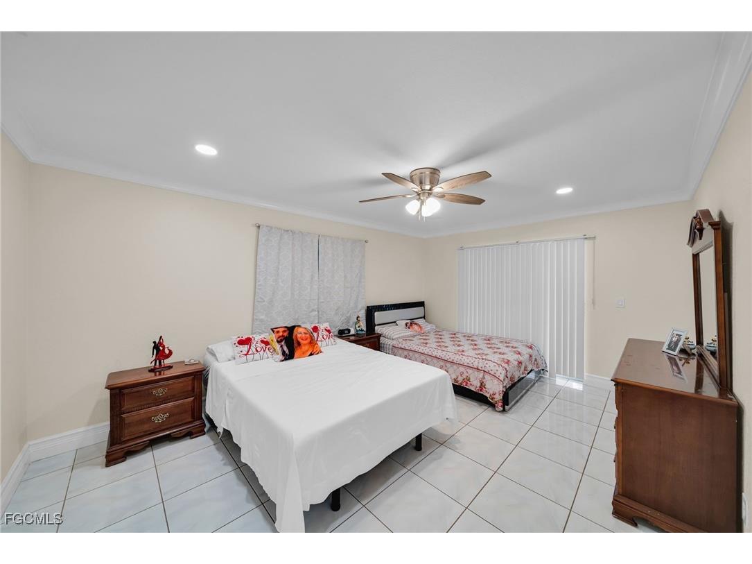 1151 SW 45th Terrace Cape Coral FL 33914 2025005516 image29