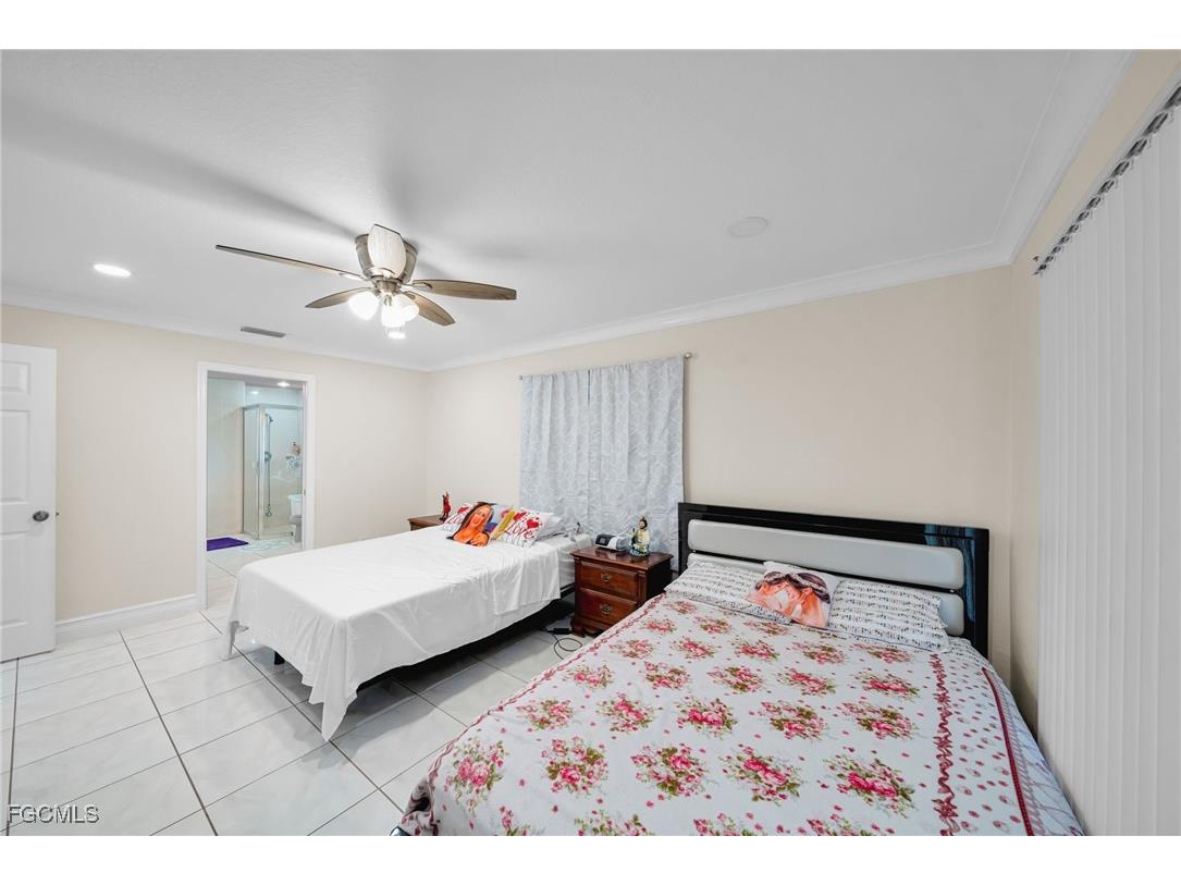 1151 SW 45th Terrace Cape Coral FL 33914 2025005516 image30