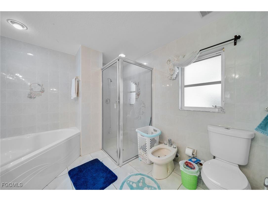 1151 SW 45th Terrace Cape Coral FL 33914 2025005516 image34