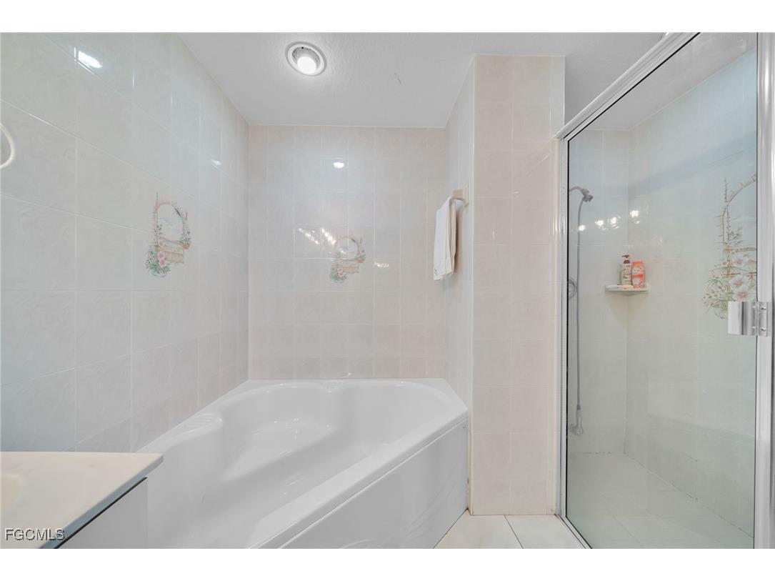 1151 SW 45th Terrace Cape Coral FL 33914 2025005516 image35