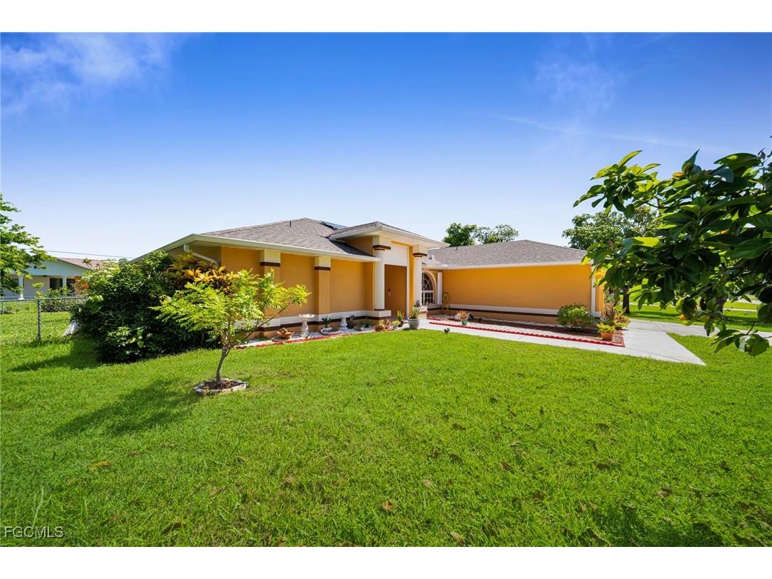 1151 SW 45th Terrace Cape Coral FL 33914 2025005516 image4