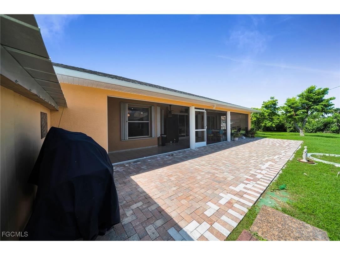 1151 SW 45th Terrace Cape Coral FL 33914 2025005516 image43